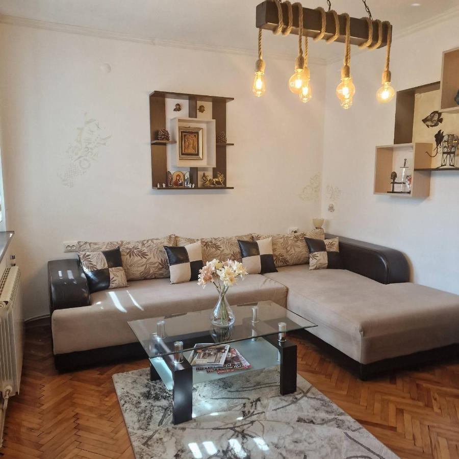 Z-Apartment In Трявна Екстериор снимка